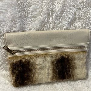 Aldo crossbody bag. LIKE NEW!